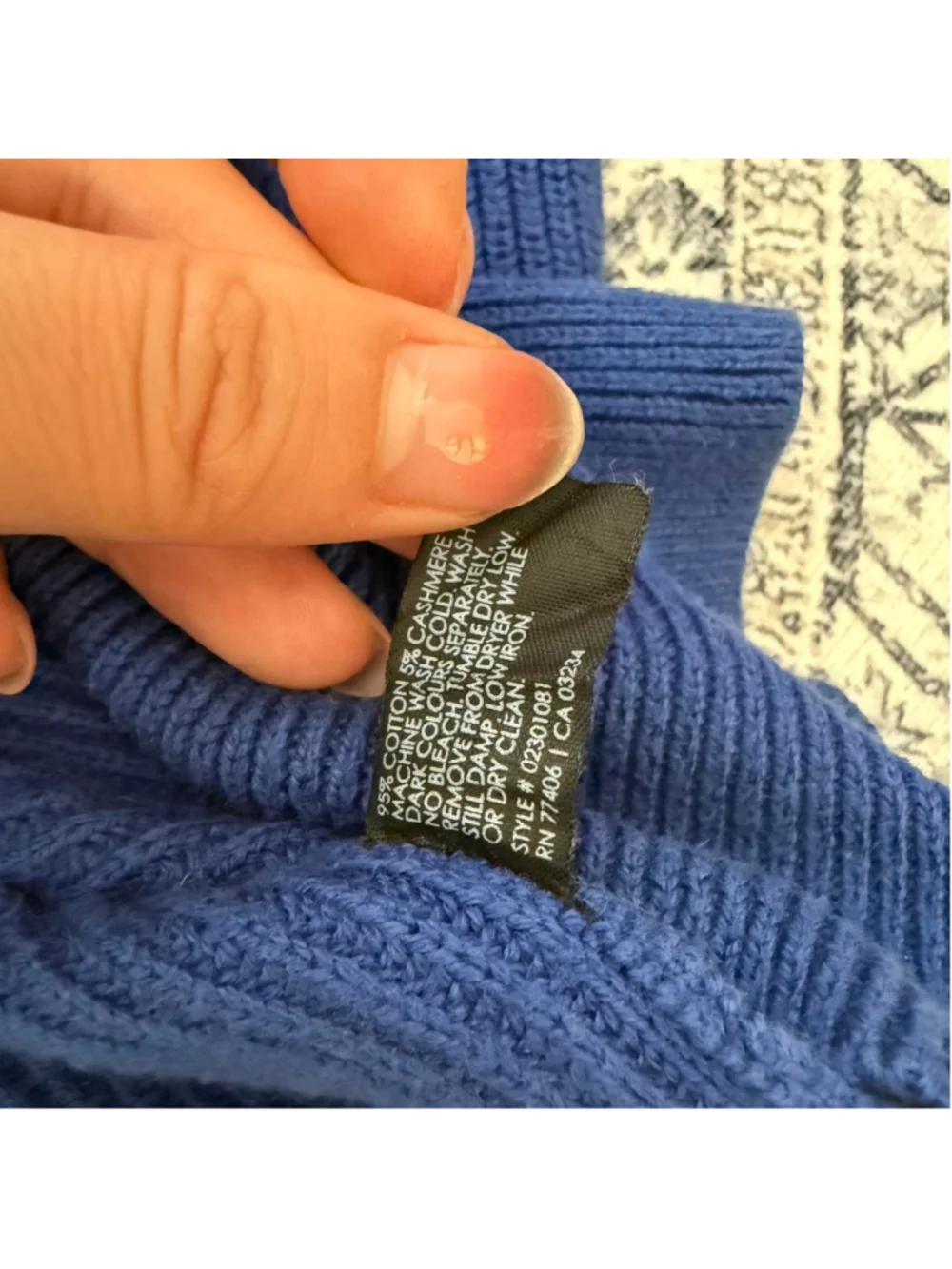 Club Monaco Blue Knit Cotton & Cashmere Blend Cowl Neck Sweater - Size M